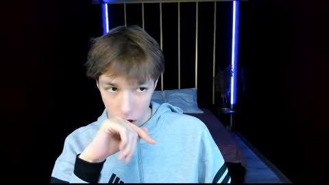 Mark online show from January 12, 2026, 3:06 pm