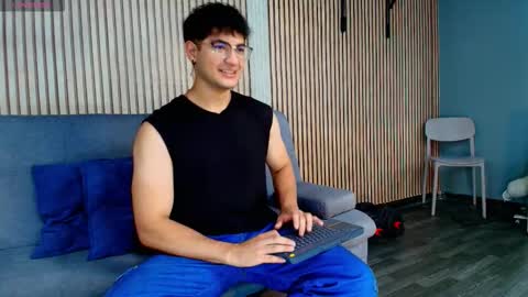 Snapshot of mark_evans1_ chatting on October 11, 2025, 9:02 pm mark_evans1_ online show from October 11, 2025, 9:02 pm
