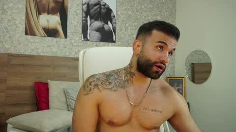 Mark online show from January 5, 2025, 4:04 am