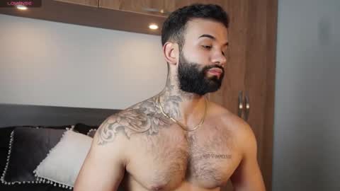 Mark online show from September 20, 2025, 10:00 pm