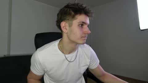 MARK KARSON online show from December 20, 2025, 3:52 pm