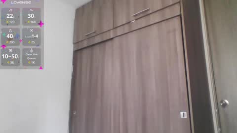 MODEL Mark Rut online show from December 22, 2024, 6:26 pm