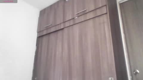 MODEL Mark Rut online show from December 30, 2024, 3:35 pm