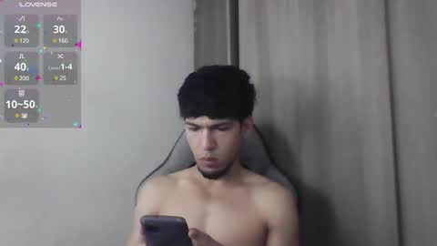 MODEL Mark Rut online show from January 23, 2025, 12:41 pm