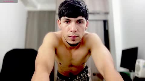 MODEL Mark Rut online show from March 6, 2025, 2:19 am