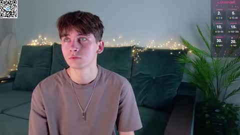 Snapshot of mark_safr chatting on September 29, 2025, 5:07 pm Mark online show from September 29, 2025, 5:07 pm