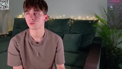 Snapshot of mark_safr chatting on September 30, 2025, 1:38 pm Mark online show from September 30, 2025, 1:38 pm