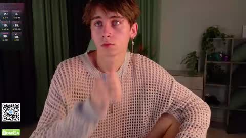 Snapshot of mark_safr chatting on November 5, 2025, 11:16 pm Mark online show from November 5, 2025, 11:16 pm