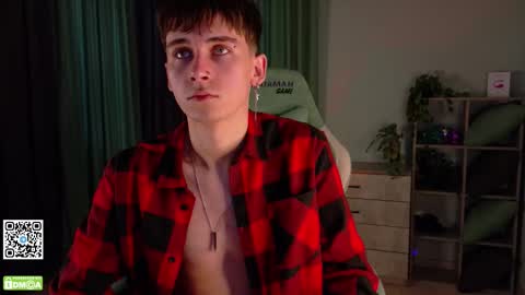 Snapshot of mark_safr chatting on November 12, 2025, 2:34 am Mark online show from November 12, 2025, 2:34 am