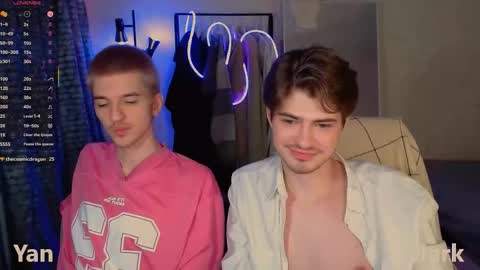 Mark online show from December 14, 2025, 4:51 am