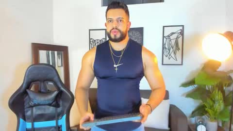 mark_x23 online show from February 4, 2026, 2:06 am