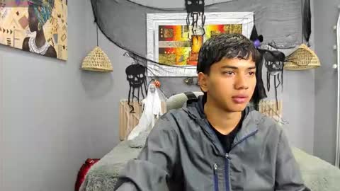 markbowie online show from October 18, 2025, 11:44 am