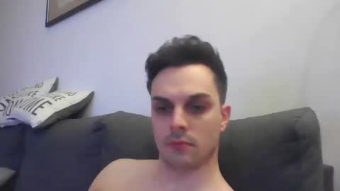 Snapshot of markboy5 chatting on February 5, 2025, 1:37 am Mark online show from February 5, 2025, 1:37 am