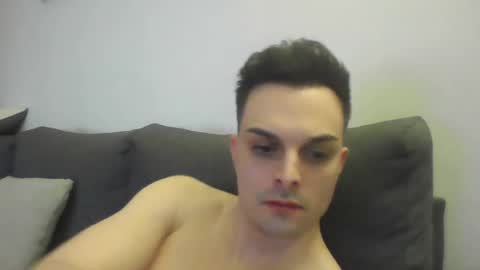 Snapshot of markboy5 chatting on February 21, 2025, 1:11 am Mark online show from February 21, 2025, 1:11 am