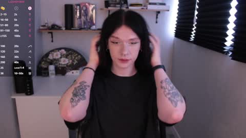 Mark online show from January 14, 2025, 10:17 am