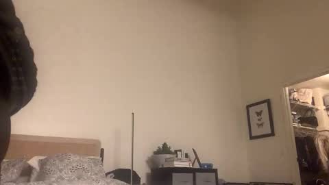 Rain Forest online show from October 17, 2025, 2:15 am