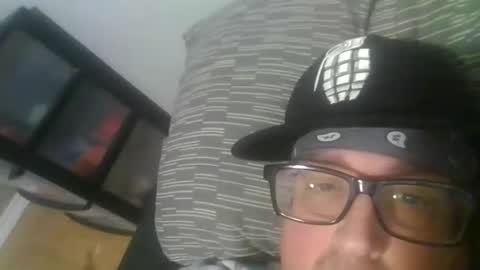 Snapshot of markkellyhamilton99 chatting on January 2, 2025, 7:33 am mark online show from January 2, 2025, 7:33 am