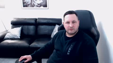 Master online show from November 10, 2025, 12:48 pm