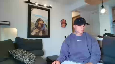 Snapshot of marko_toro__ chatting on September 17, 2025, 10:22 pm Sebastian online show from September 17, 2025, 10:22 pm
