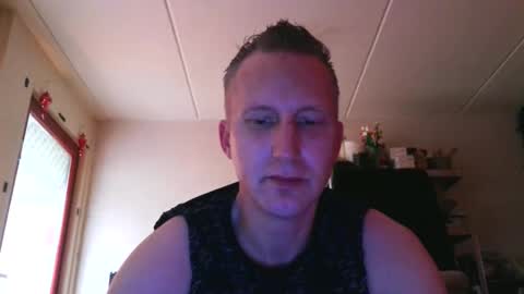 Mark online show from May 4, 2026, 4:36 pm