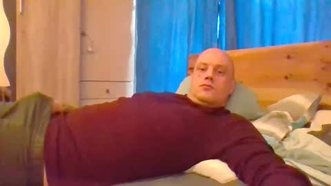 markus_7 online show from October 25, 2025, 11:40 am