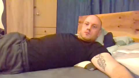 markus_7 online show from November 11, 2025, 3:34 pm