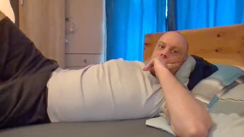 Snapshot of markus_7 chatting on February 26, 2026, 8:24 am markus_7 online show from February 26, 2026, 8:24 am