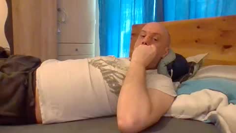 markus_7 online show from May 23, 2026, 3:05 pm