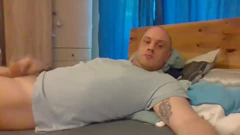 markus_7 online show from May 26, 2026, 4:47 pm