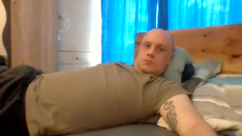 markus_7 online show from June 16, 2026, 9:12 am