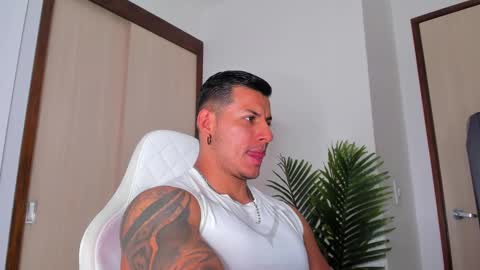 Snapshot of markus_blass chatting on February 10, 2025, 9:58 pm markus... Y online show from February 10, 2025, 9:58 pm