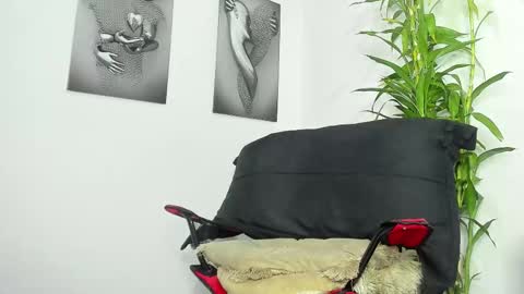 Markus latin online show from January 14, 2026, 6:46 pm