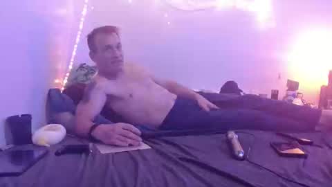 Snapshot of markymark101825061 chatting on January 22, 2025, 7:35 am markymark101825061 online show from January 22, 2025, 7:35 am