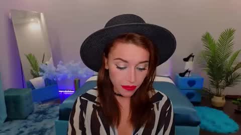 Snapshot of marladewis chatting on September 20, 2025, 2:18 pm MarlaDewis online show from September 20, 2025, 2:18 pm