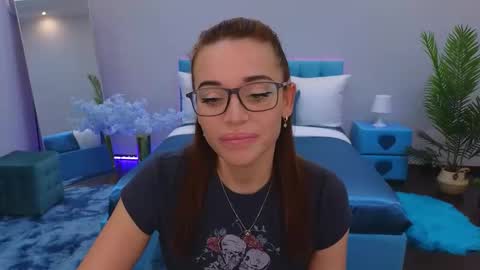 Snapshot of marladewis chatting on October 4, 2025, 1:53 pm MarlaDewis online show from October 4, 2025, 1:53 pm