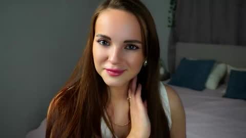 Snapshot of marlenegadley chatting on October 6, 2025, 9:40 am Kira online show from October 6, 2025, 9:40 am