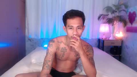 marlmoreno10 online show from February 13, 2026, 3:19 pm