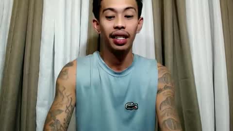 marlmoreno10 online show from February 16, 2026, 12:45 pm