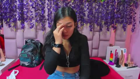 Snapshot of marlyanal chatting on December 23, 2024, 1:45 pm Marly Anal online show from December 23, 2024, 1:45 pm