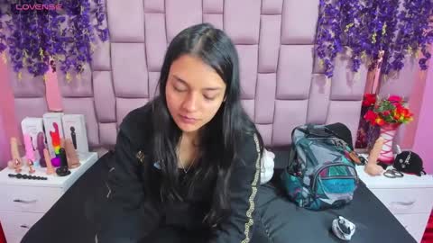 Snapshot of marlyanal chatting on March 10, 2025, 1:32 pm Marly Anal online show from March 10, 2025, 1:32 pm