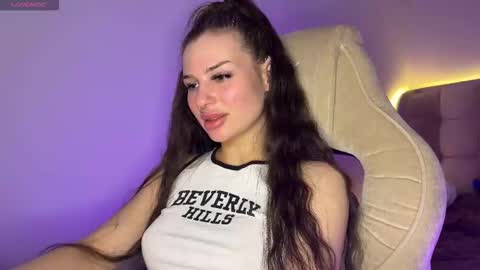 Snapshot of marlynrobertsen chatting on November 5, 2025, 2:39 pm marlynrobertsen online show from November 5, 2025, 2:39 pm