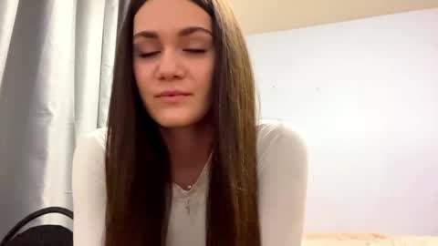 Mary online show from May 6, 2026, 6:57 pm