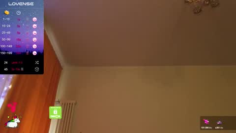 Alena online show from October 13, 2025, 2:06 pm