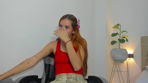 Snapshot of maroly_21 chatting on September 24, 2025, 1:09 am Maly online show from September 24, 2025, 1:09 am