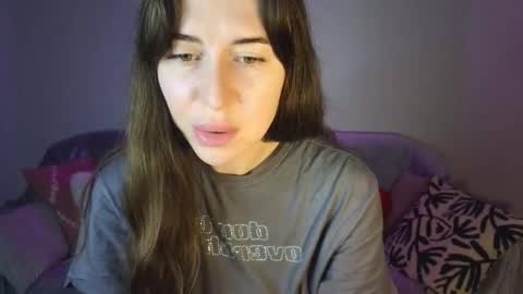 Mary online show from November 30, 2025, 8:18 am