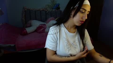 maroval online show from February 6, 2025, 4:53 am