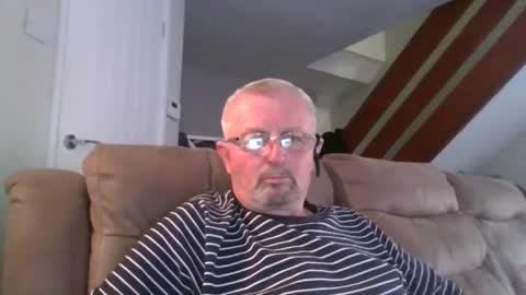 marrrrc online show from September 30, 2025, 11:59 am