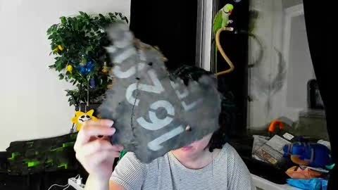 Marishka online show from September 12, 2025, 7:47 pm