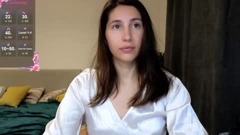 marrycolins online show from October 15, 2025, 11:54 am