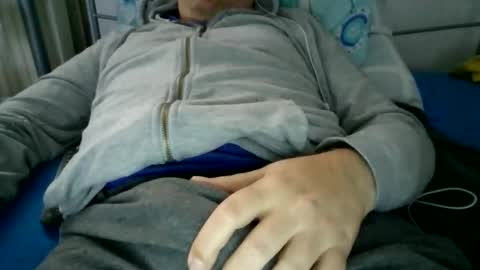 Snapshot of mart83_sllo chatting on November 15, 2025, 12:02 pm Martin83 online show from November 15, 2025, 12:02 pm